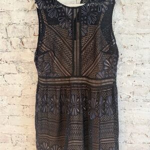 Sleeveless Black Floral Lace Midi Dress